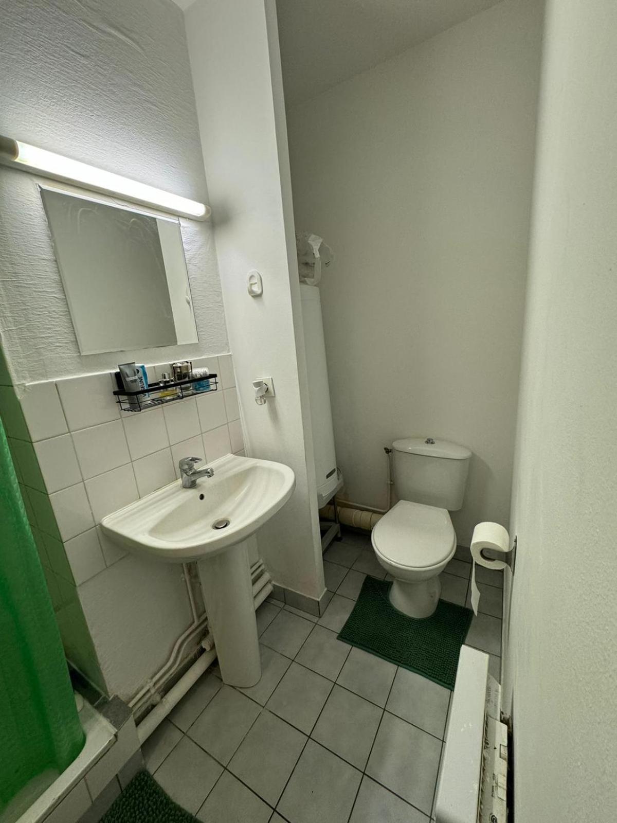 Kremlin-bicetre Apartment *